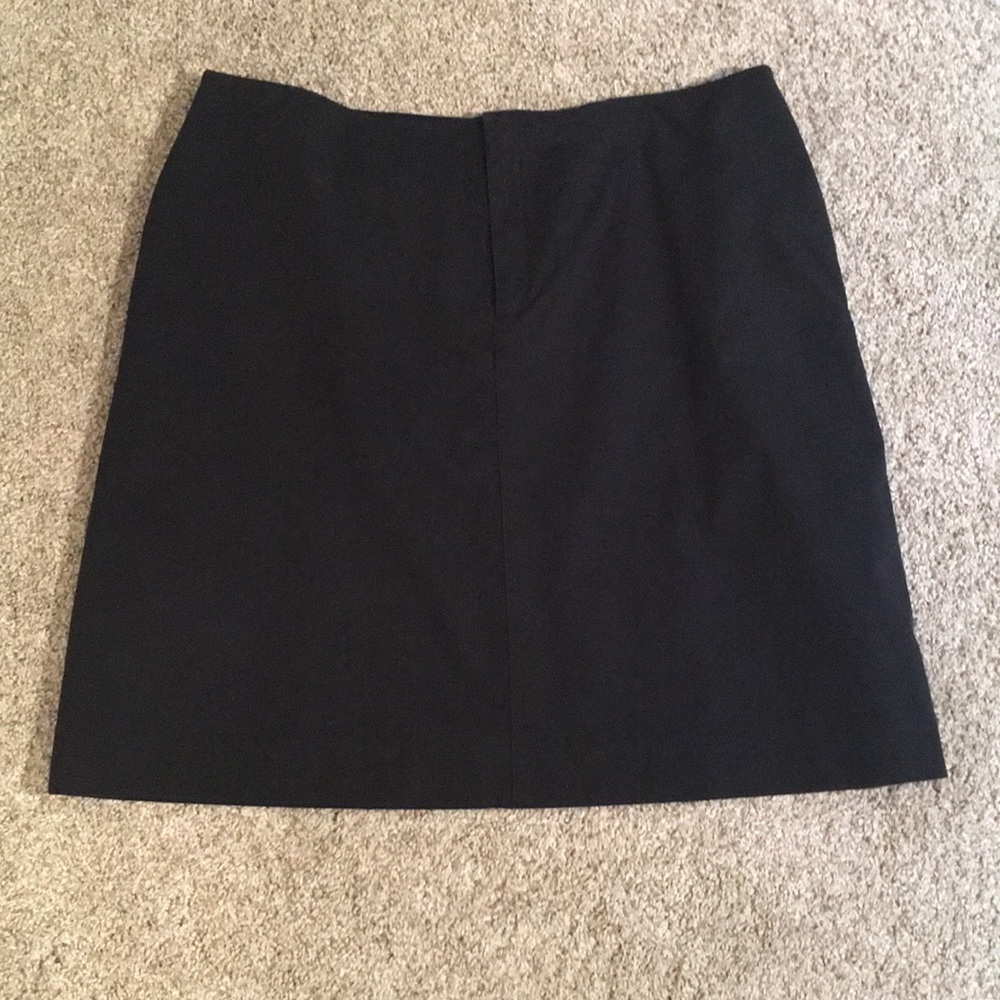 Banana Republic black stretch skirt size 10